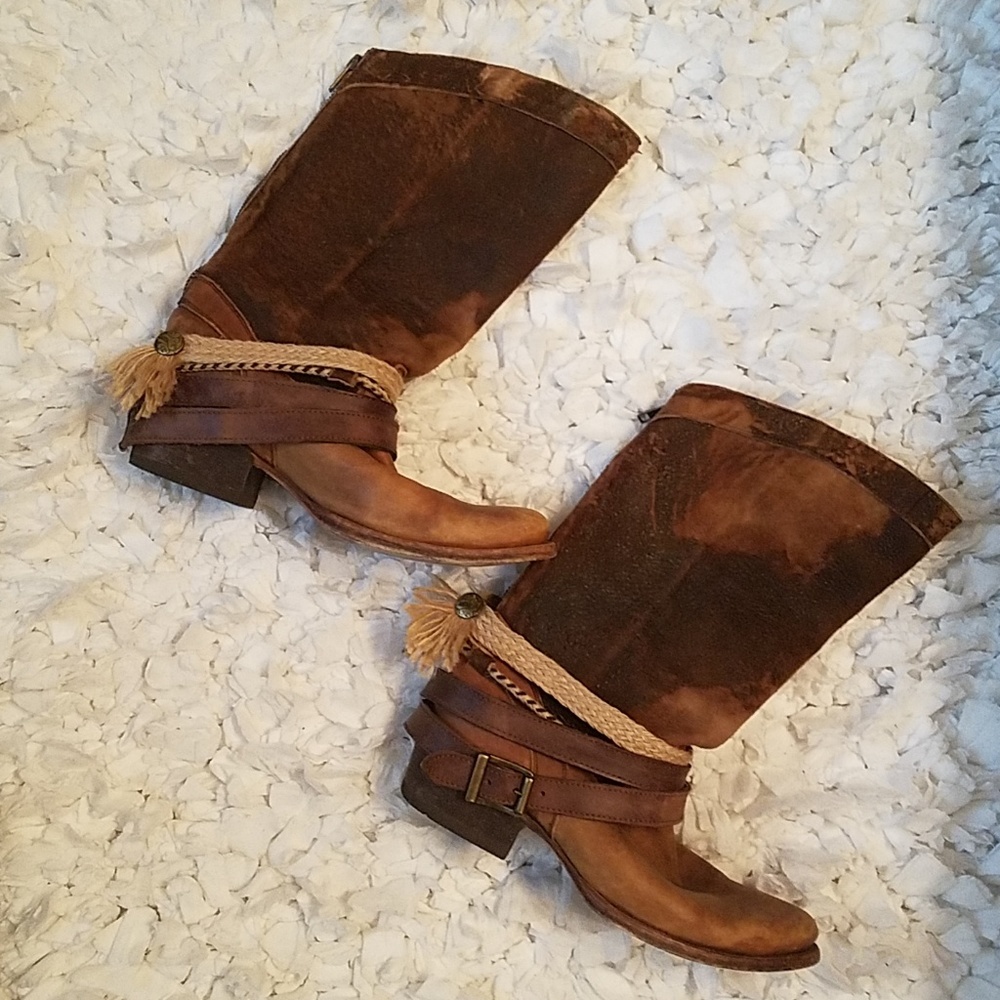 Corral Distressed Boot - image 2
